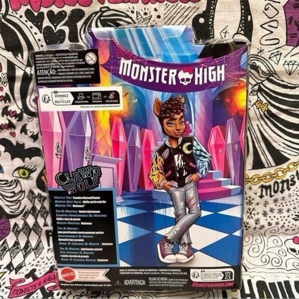 Monster High CLAW WOLF Doll Boy - Picture 5 of 7